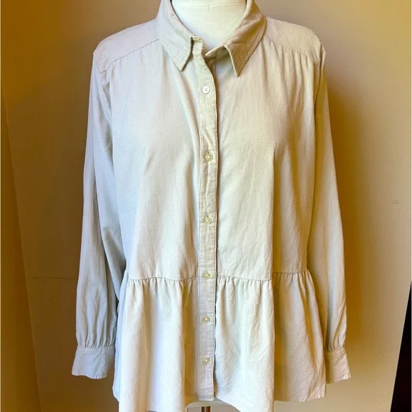 Lightweight Corduroy Peplum button down top by Loft - Picture 2 of 7